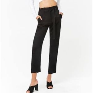 💜3/$12 High Waist Paperbag Pants